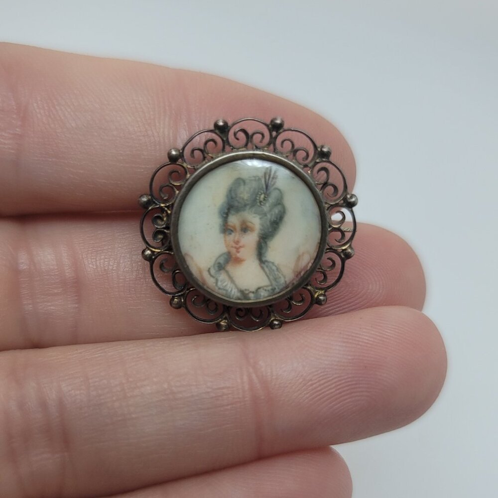 Vintage Italian Silver Miniature Portrait Cameo Brooch